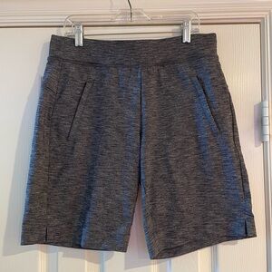 Athleta Bermuda shorts size XS